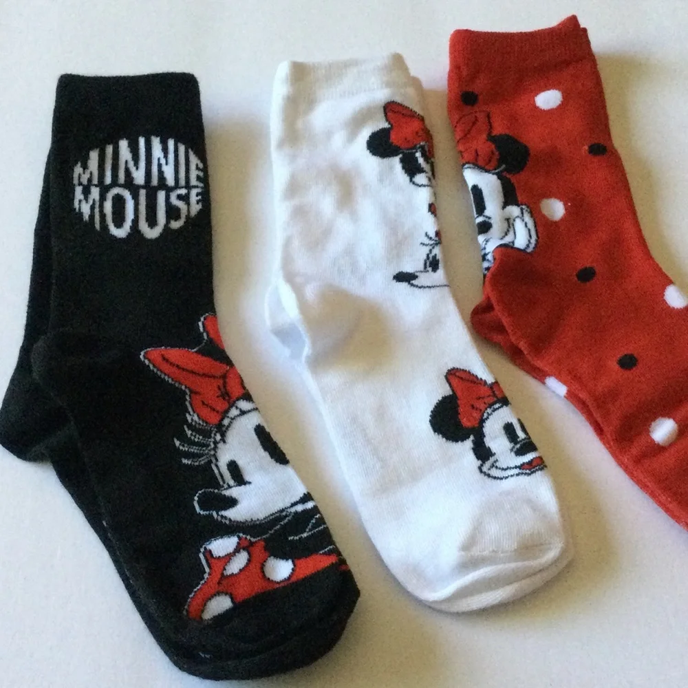 DISNEY MINNIE MOUSE WOMENS 3 PAIR PACK CREW SOCKS RED WHITE BLACK OS NWT